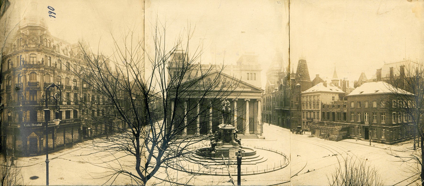 Aachener Geschichtsverein e. V. Viktoria Walmrath, M. A. „‚Theater im Museum‘ – Ein Werkstattbericht aus kuratorischer Perspektive“.