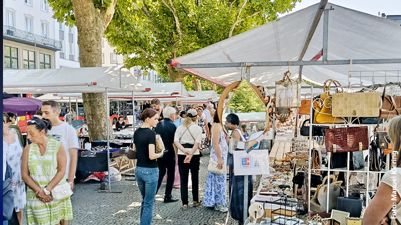 „Aachener Antik- und Kunstmarkt“.