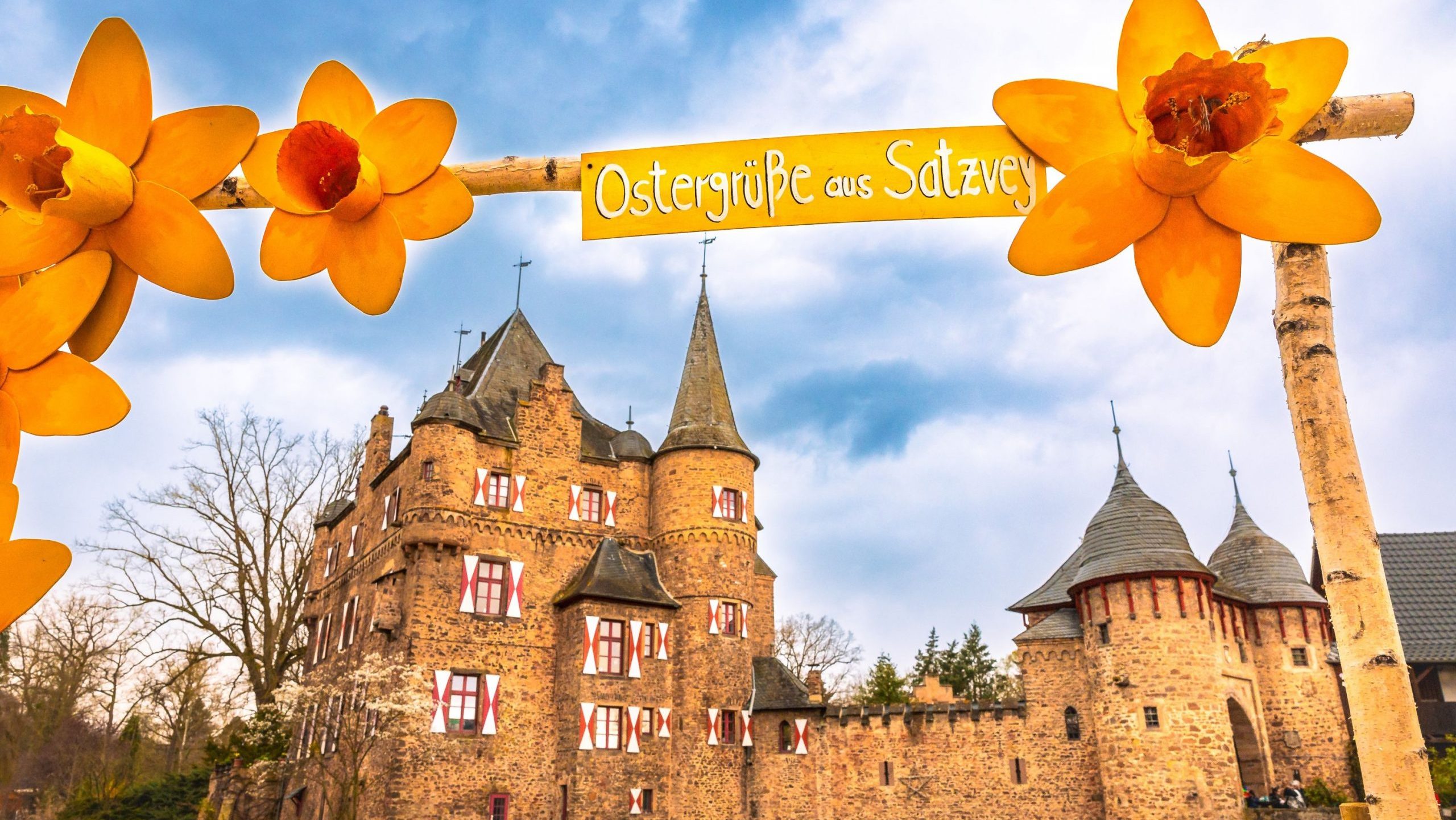 Ostermarkt auf Burg Satzvey.