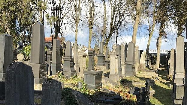 Bet Olam – Vergangenheit und Zukunft des juedischen Friedhofs in Aachen.