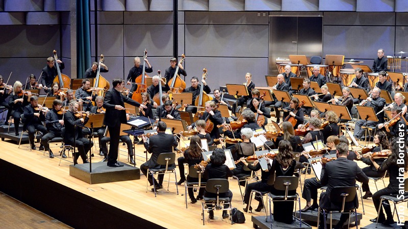Sinfonieorchester Aachen. „Weihnachtskonzert – Weihnachtstraum und Lobgesang“.