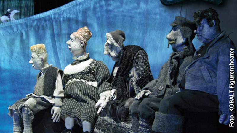 „Figurentheater der Gegenwart im Space“. Kobalt Figurentheater Lübeck. „Der Schimmelreiter“. Nach Theodor Storm.