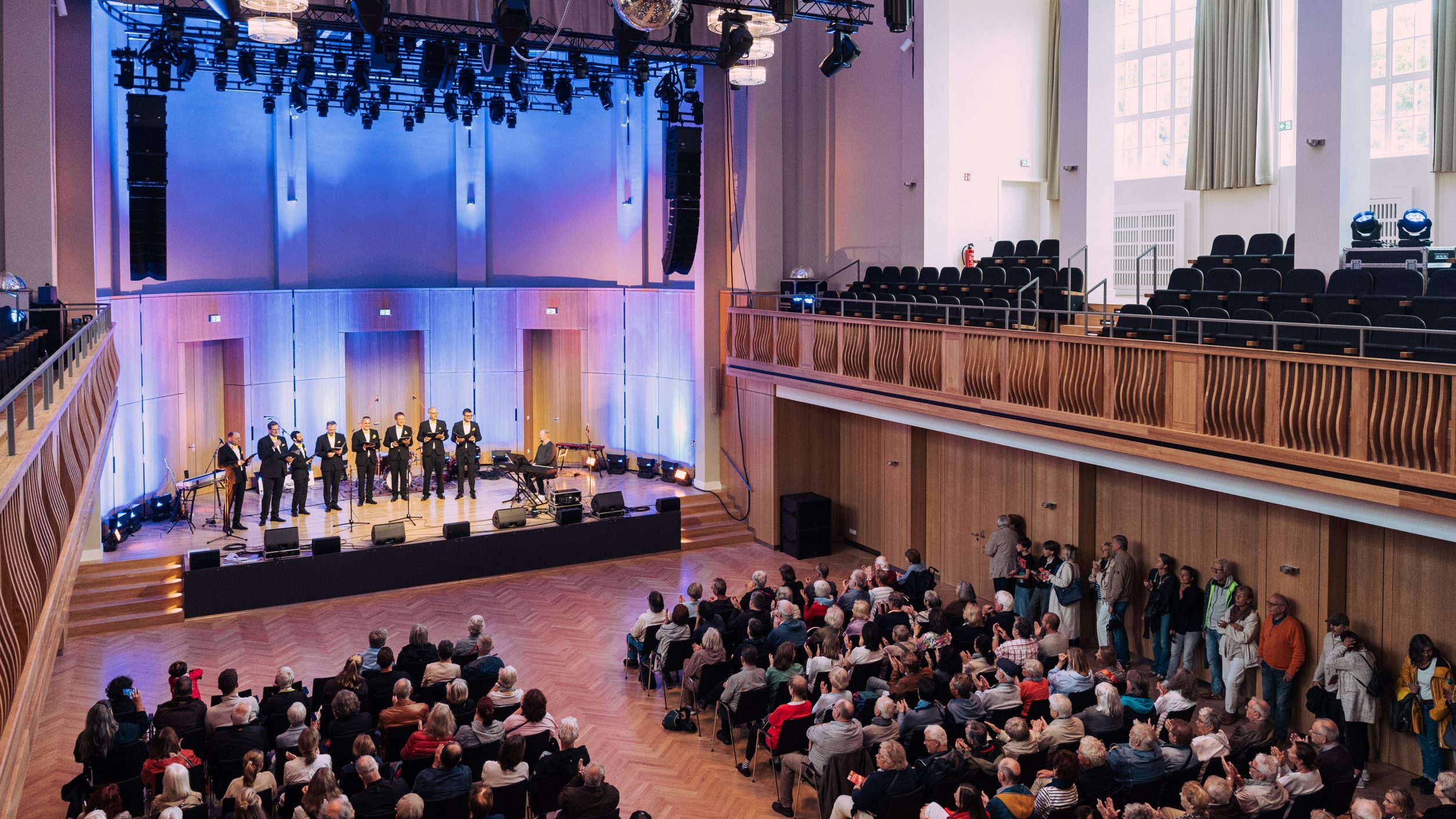 Capella a Capella. „Lieder der Comedian Harmonists“.